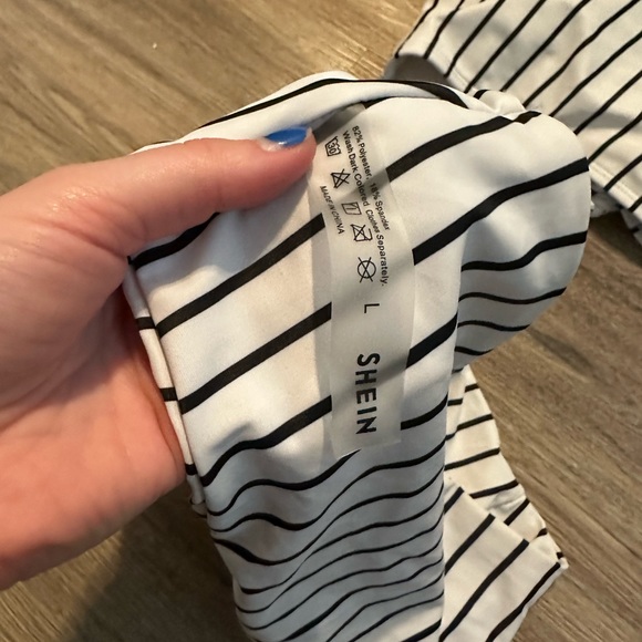 Bikini set - Picture 2 of 4